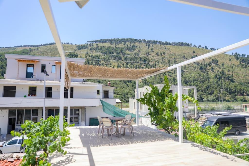 Cereni Guesthouse Berat Exterior photo